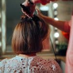 Potongan Bixie atau potongan pendek: mana yang cocok untuk Anda?