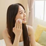 Coverage untuk menyamarkan noda hitam