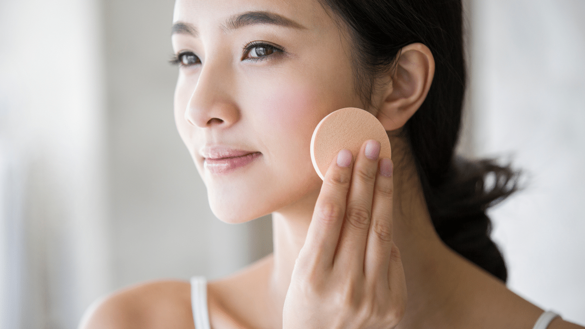 Bedak hemat dan tahan keringat