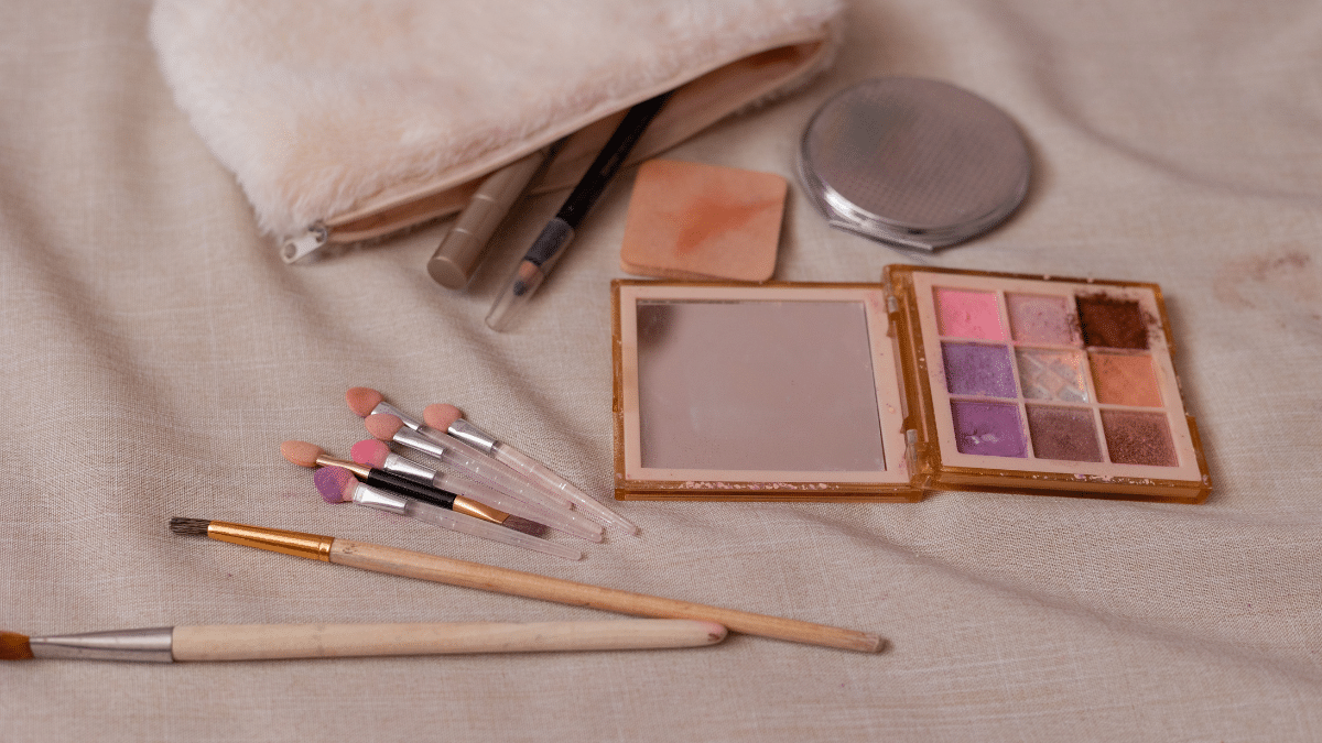 Setelah cushion, berikut beberapa tips makeup.